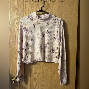 Floral Cropped Long-sleeve